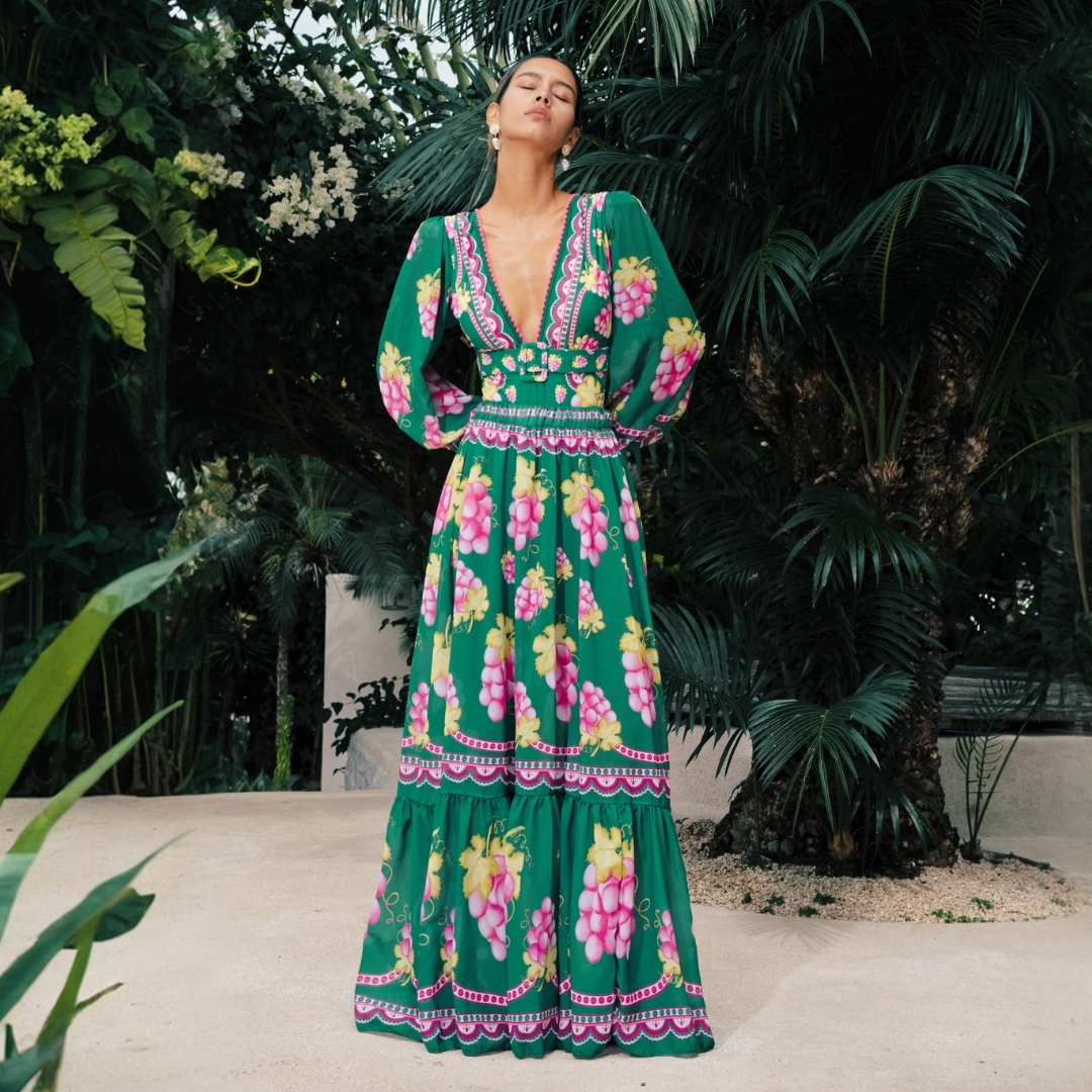 🌼 Long-sleeved Retro Green Grapes Print One Piece Swimsuit and Skirt 😍