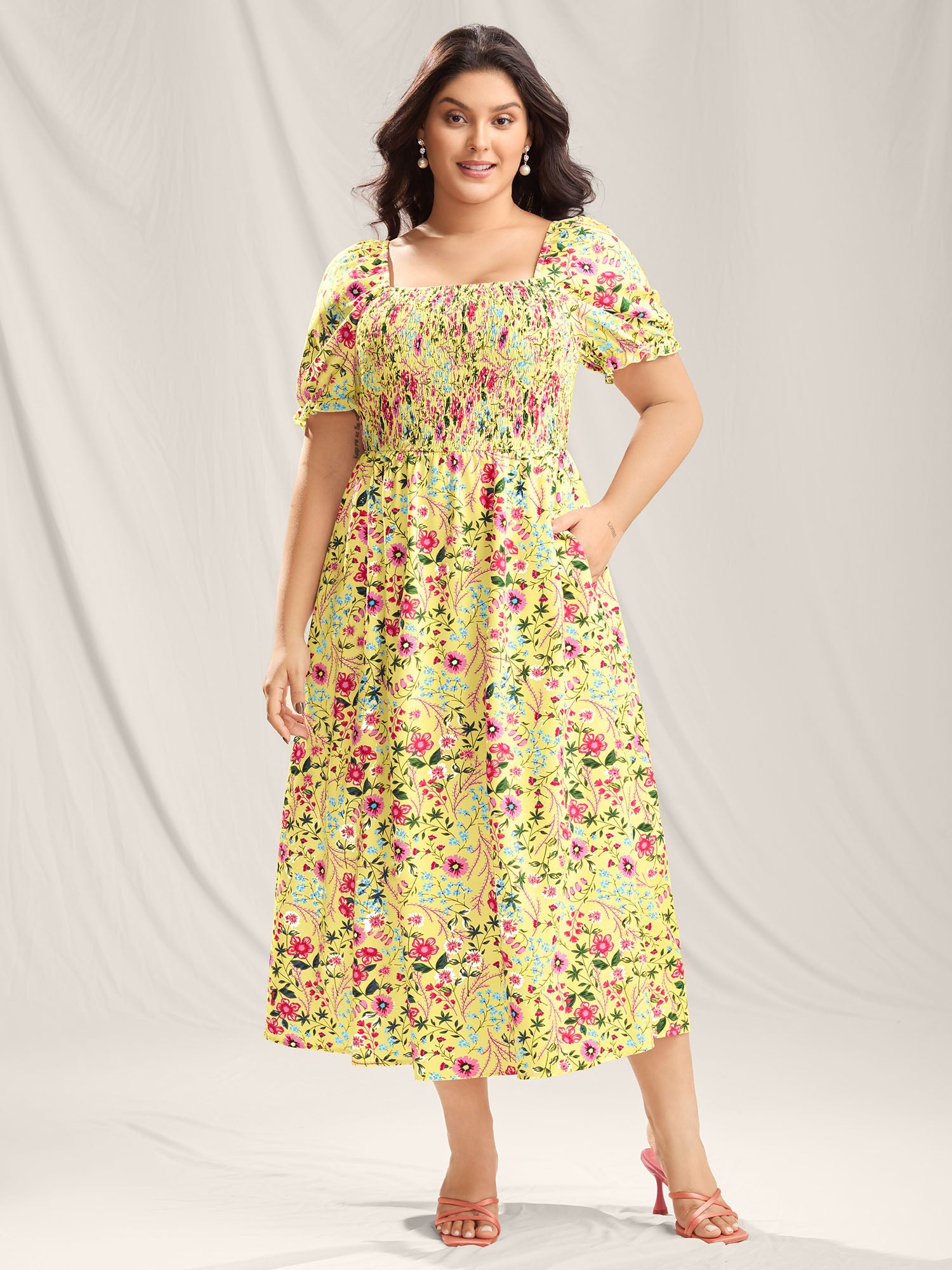 Shirred Floral Print Pockets Maxi Dress