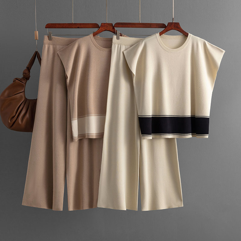 Maglione lavorato a maglia larga, pantaloni larghi a vita alta e dimagranti, set a due pezzi alla moda