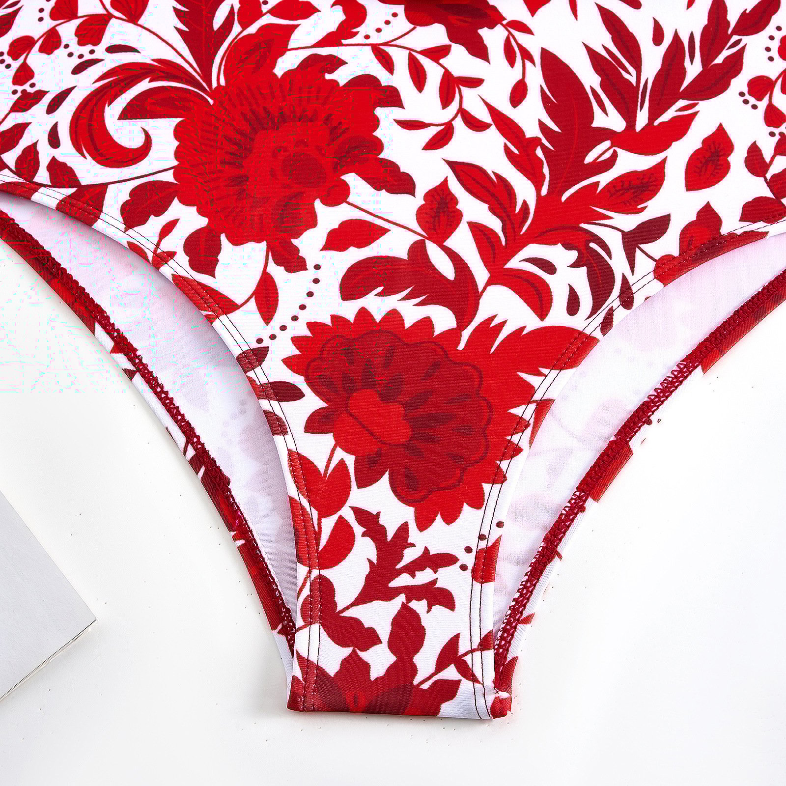 2025 New ✨ Retro printed Swimsuit Set 👙