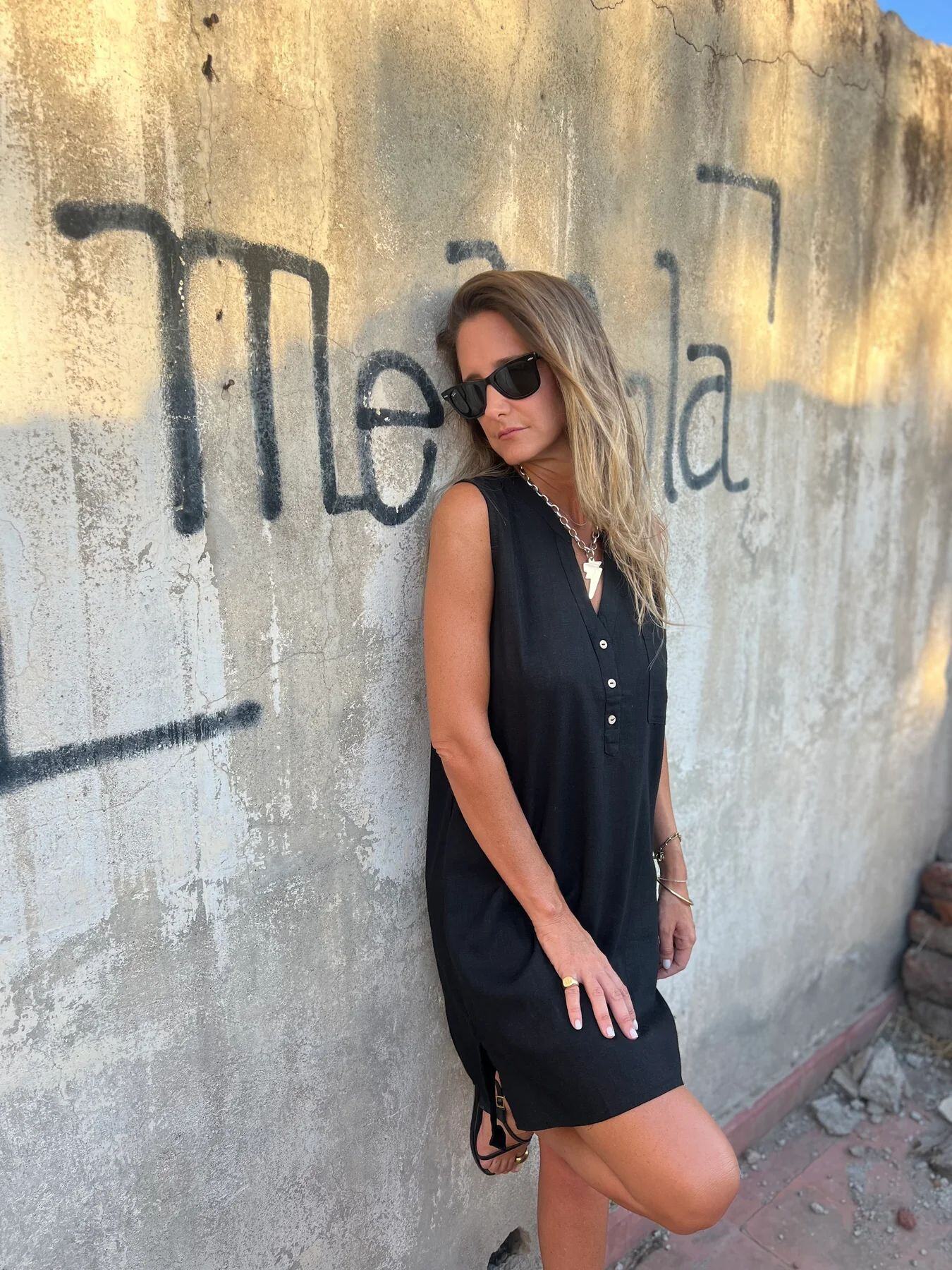 Vestido feminino de algodão e linho de cor sólida