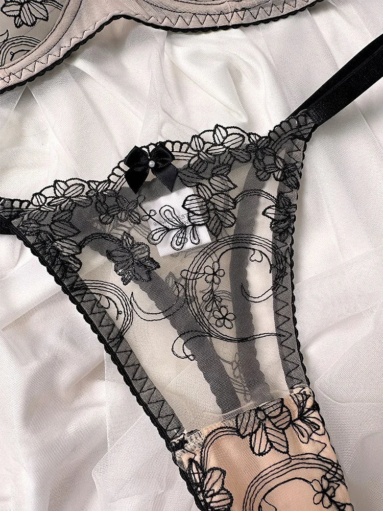 AALIYAH -Roupa interior de renda elegante
