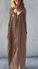 Abito da donna con bretelle tinta unita e scollo a V
