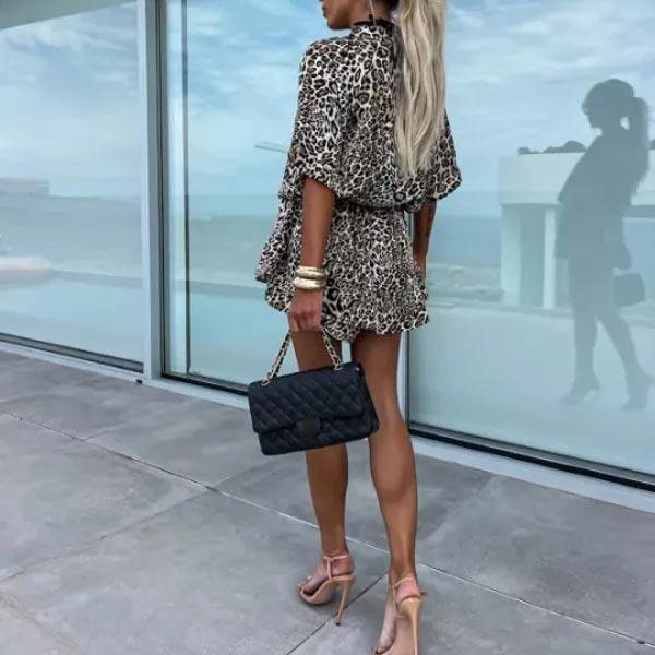 Tuta sexy da pantera in stile glamour selvaggio