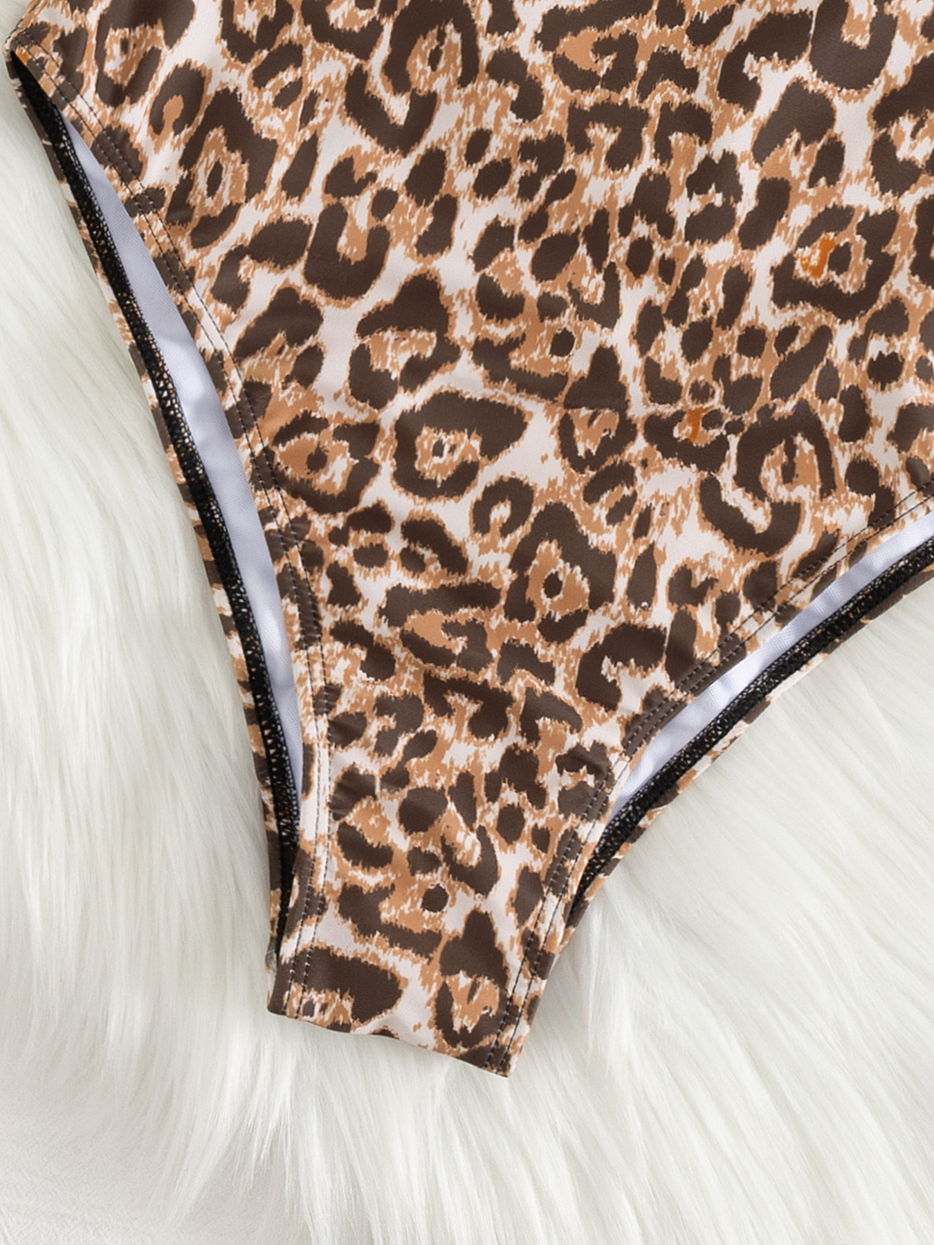 👙 Printed One Piece Swimsuit