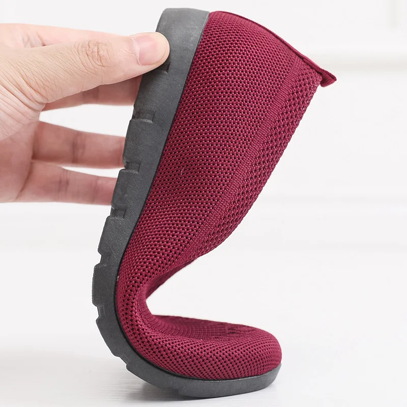 zadnji dan uz 49% popusta - ženske pletene mrežaste tenisice