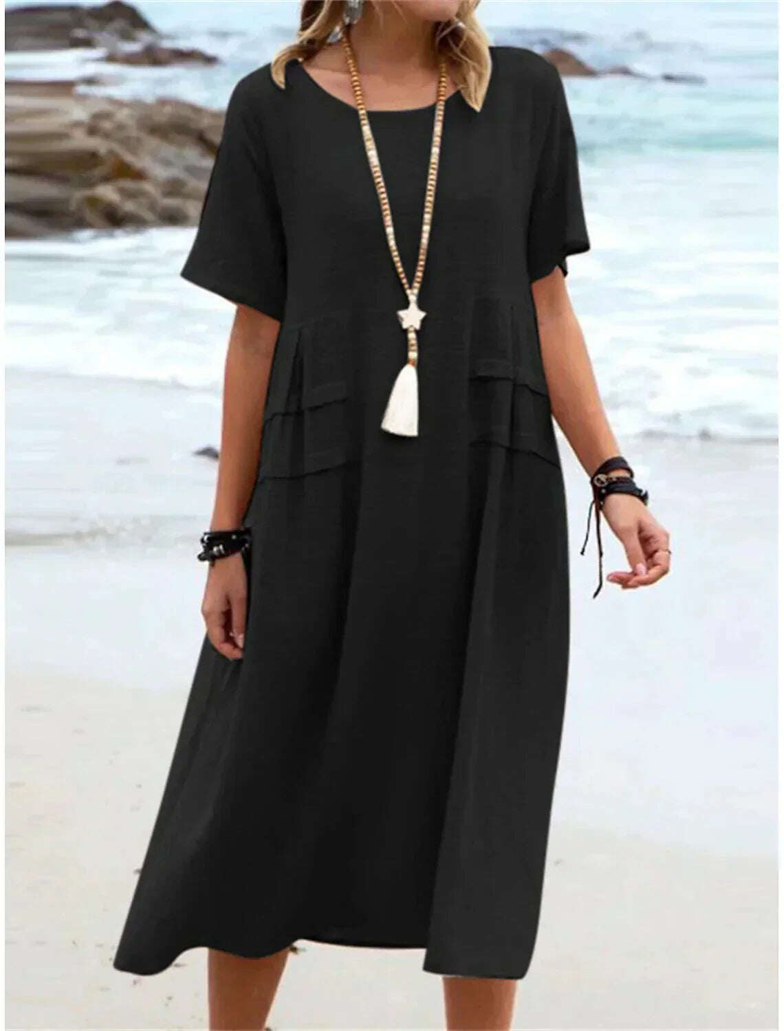 Vestido de algodão com gola redonda