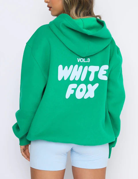 Um novo conjunto de duas peças de sweatshirt desportiva com capuz