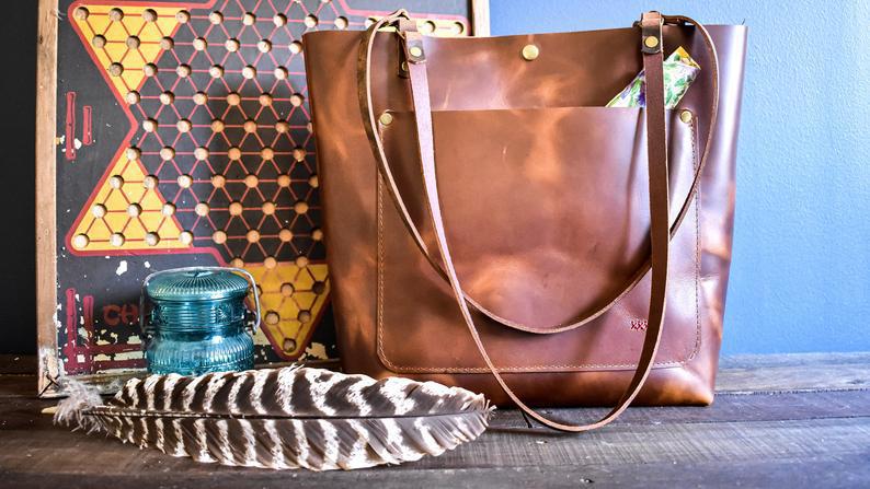 Vintage matte leather shoulder bag