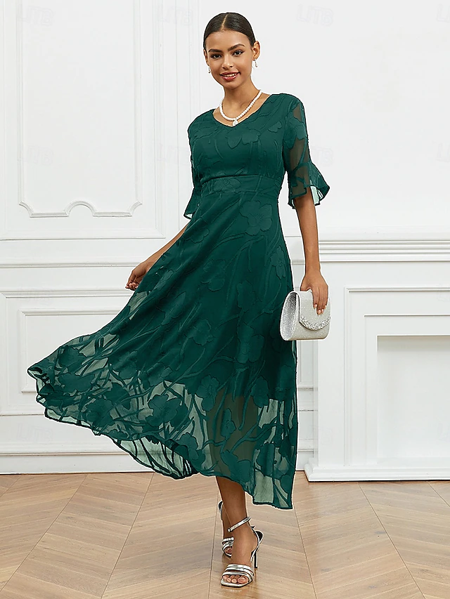 Elegant women's solid color lace long skirt