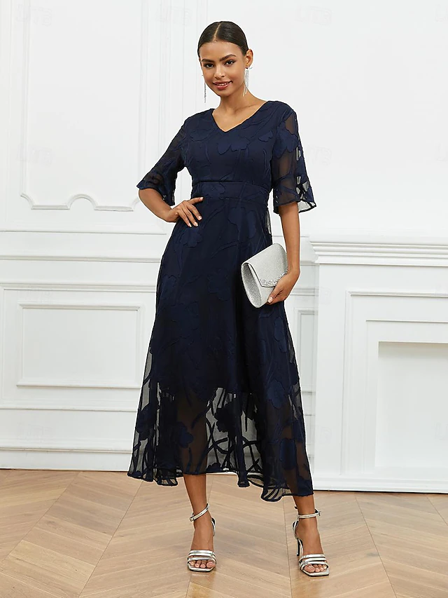 Elegant women's solid color lace long skirt