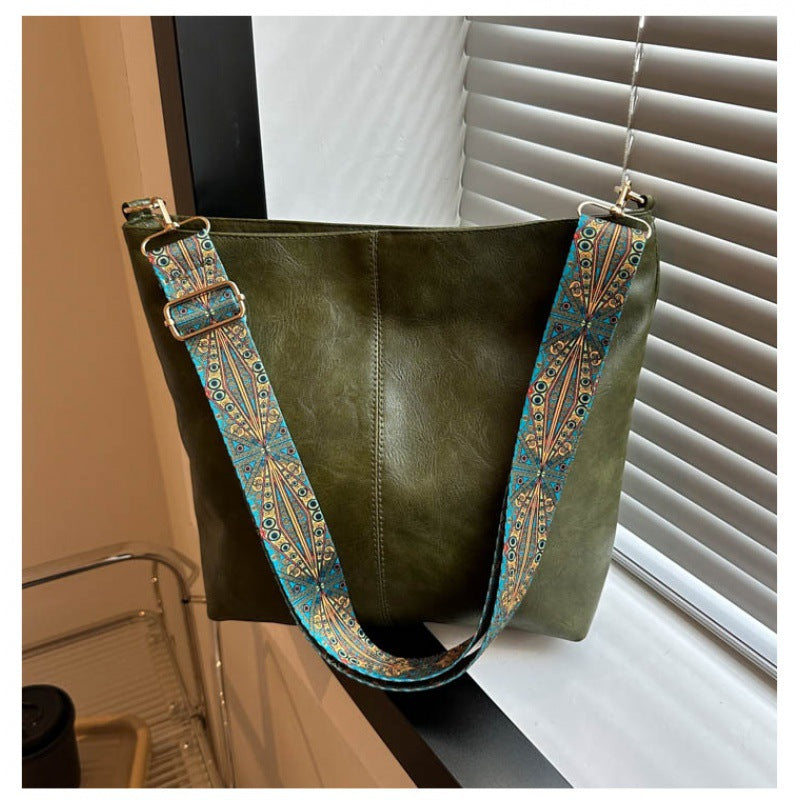Bolsa de couro feita à mão