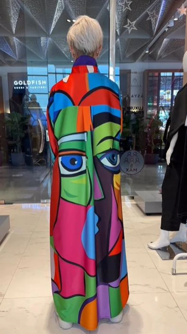 Personalizirana apstraktna maksi haljina