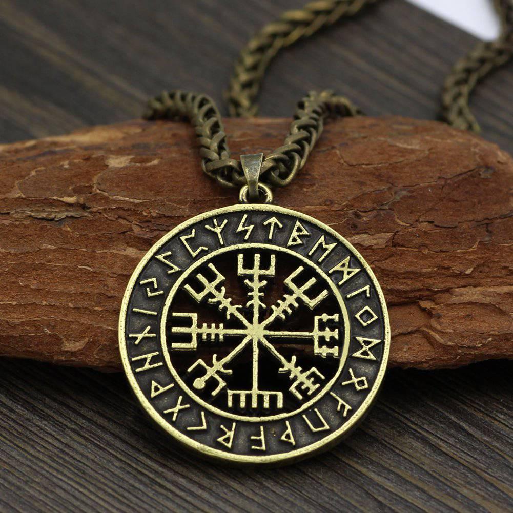 Рунически амулет с компас Vegvisir