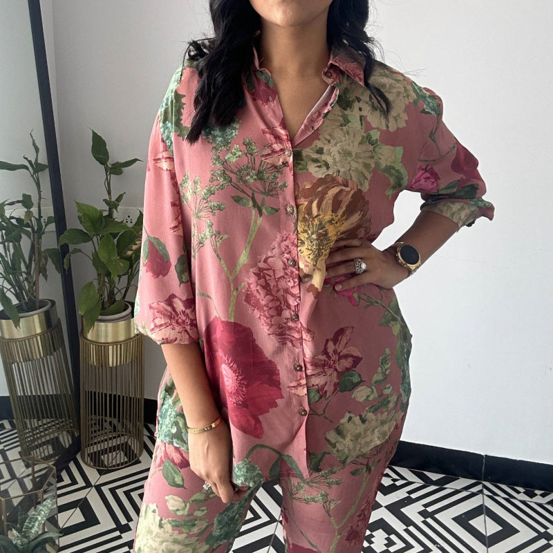 Camicia, pantaloni cropped, completo due pezzi con stampa floreale alla moda