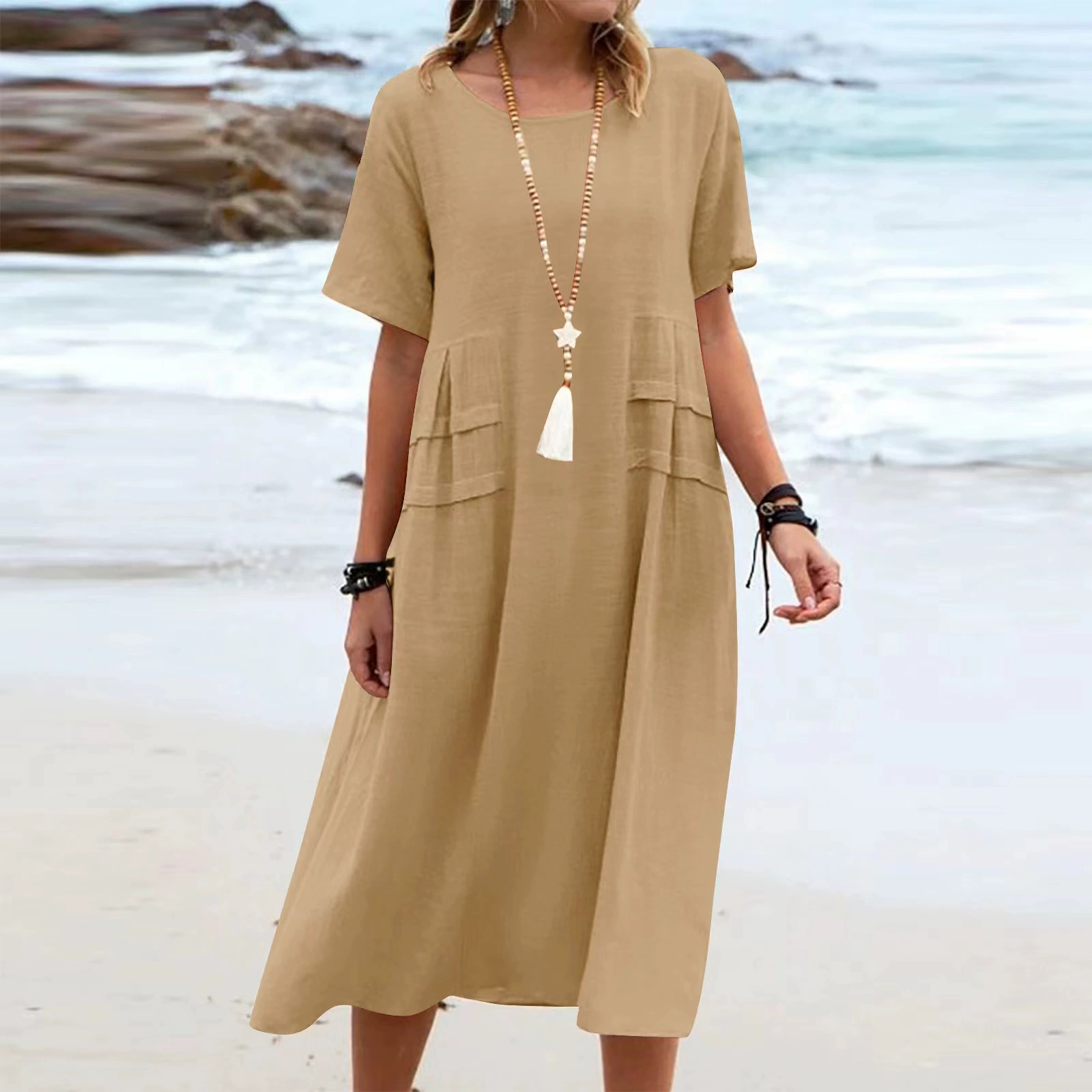 Vestido de algodão com gola redonda