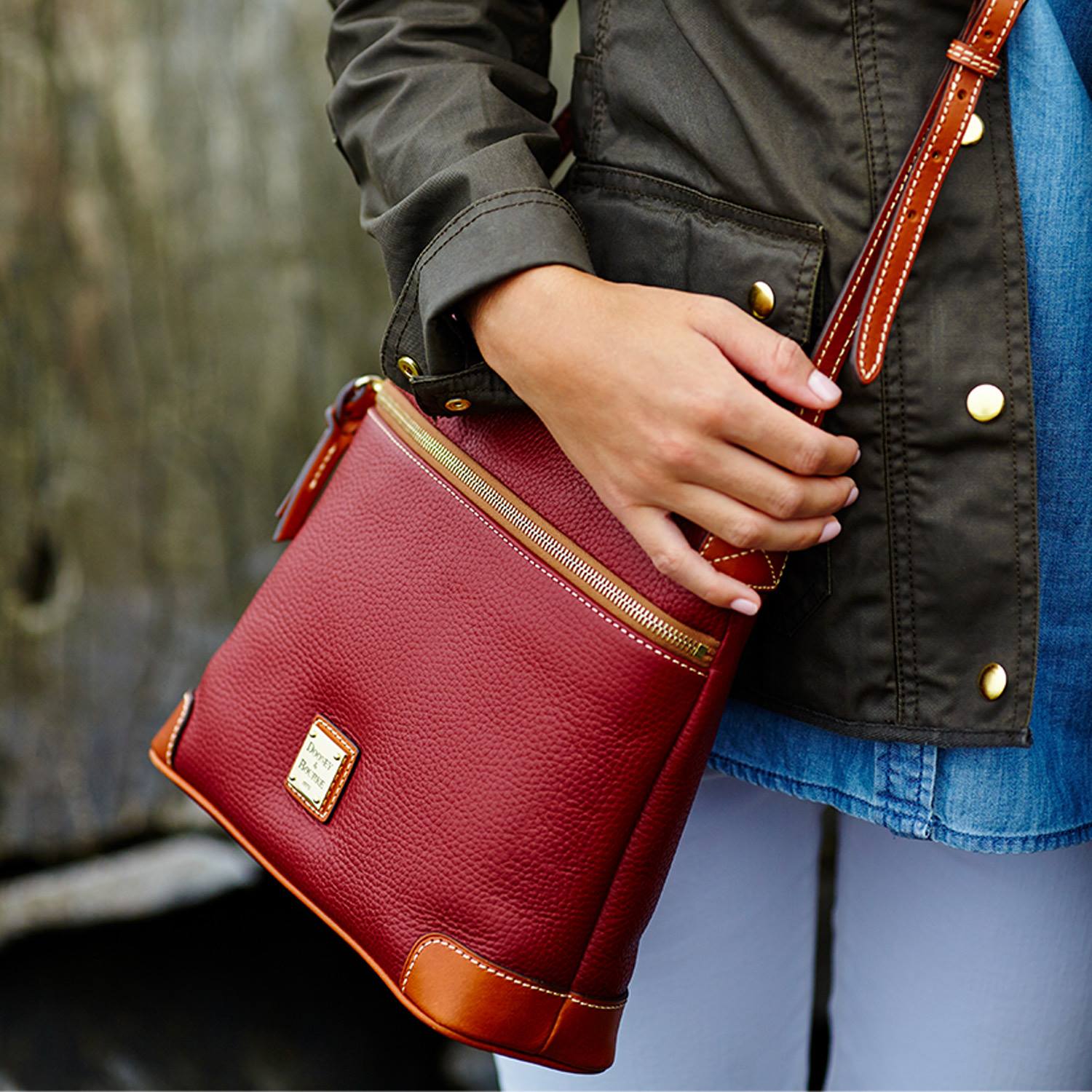 Pebble Grain Crossbody