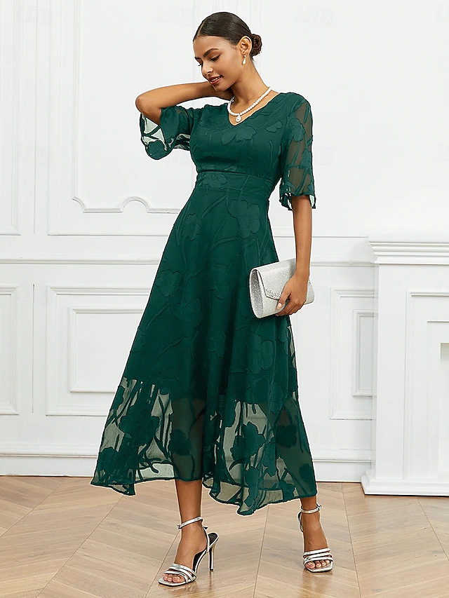 Elegant women's solid color lace long skirt