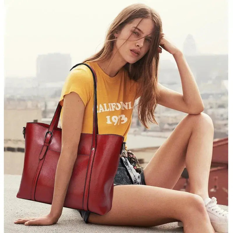 Изисканата елегантност на Kelley | Луксозна кожена чанта