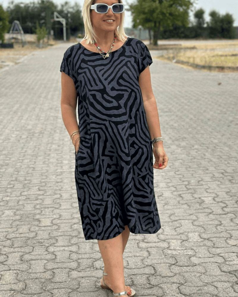 Vestido estampado com decote redondo – charmoso e confortável