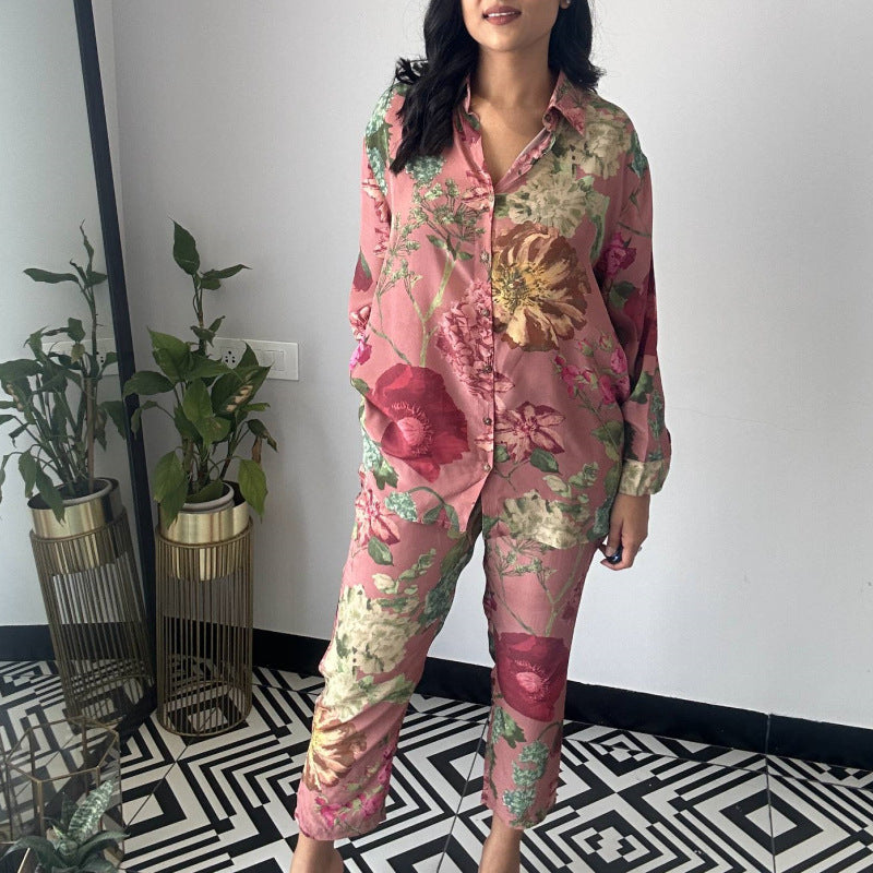 Camicia, pantaloni cropped, completo due pezzi con stampa floreale alla moda