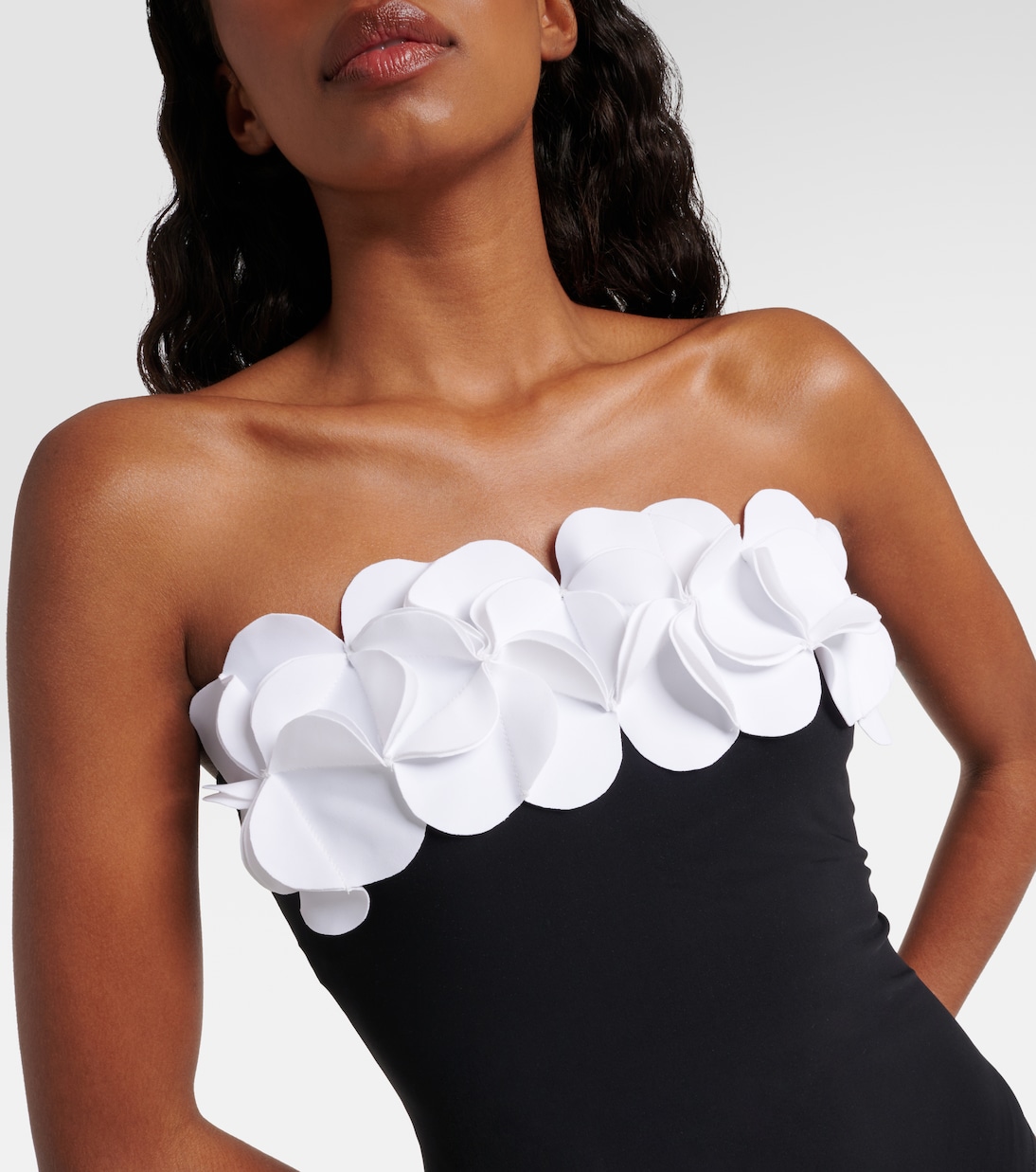 2025 New Bandeau 3D Flower Color Block One Piece Swimsuit And Skirt