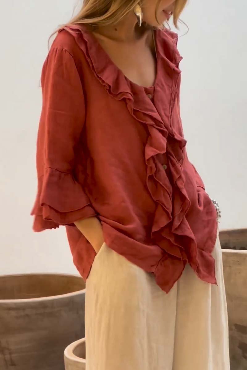 Top casual da donna in cotone e lino con colletto a balze