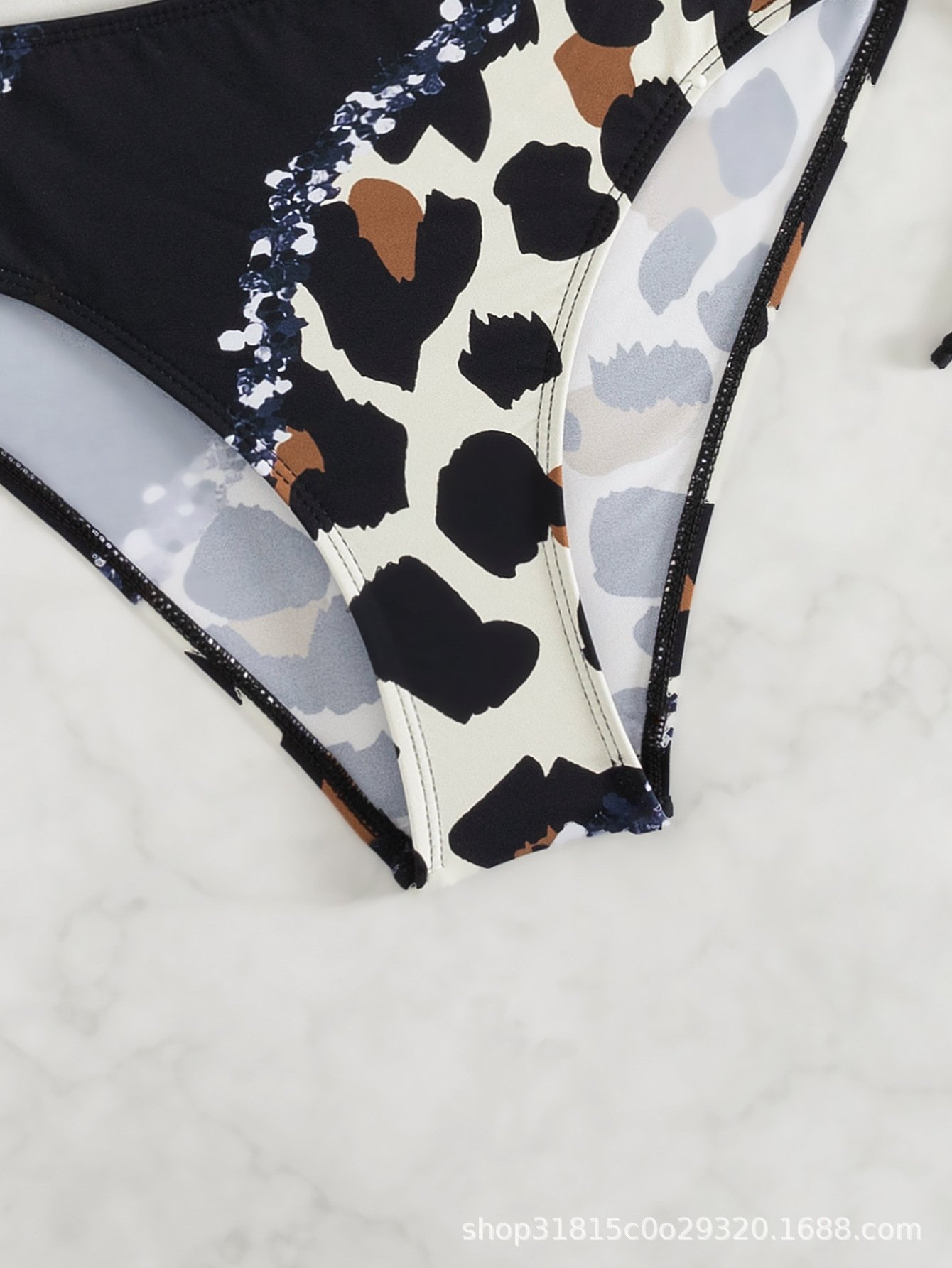 2025 New Sexy Two-piece Leopard Print Bikini Swimsuit