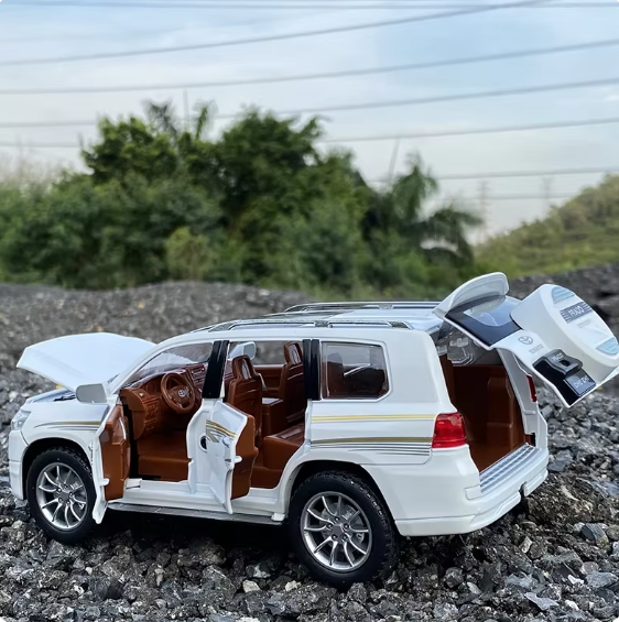 Toyota Land Cruiser collector model.