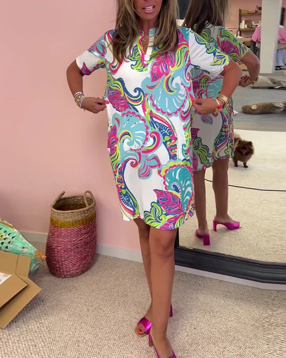 Vestido justo com estampa