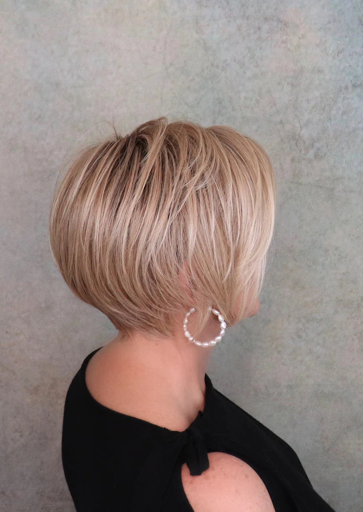 Silver separated bob - For all face shapes