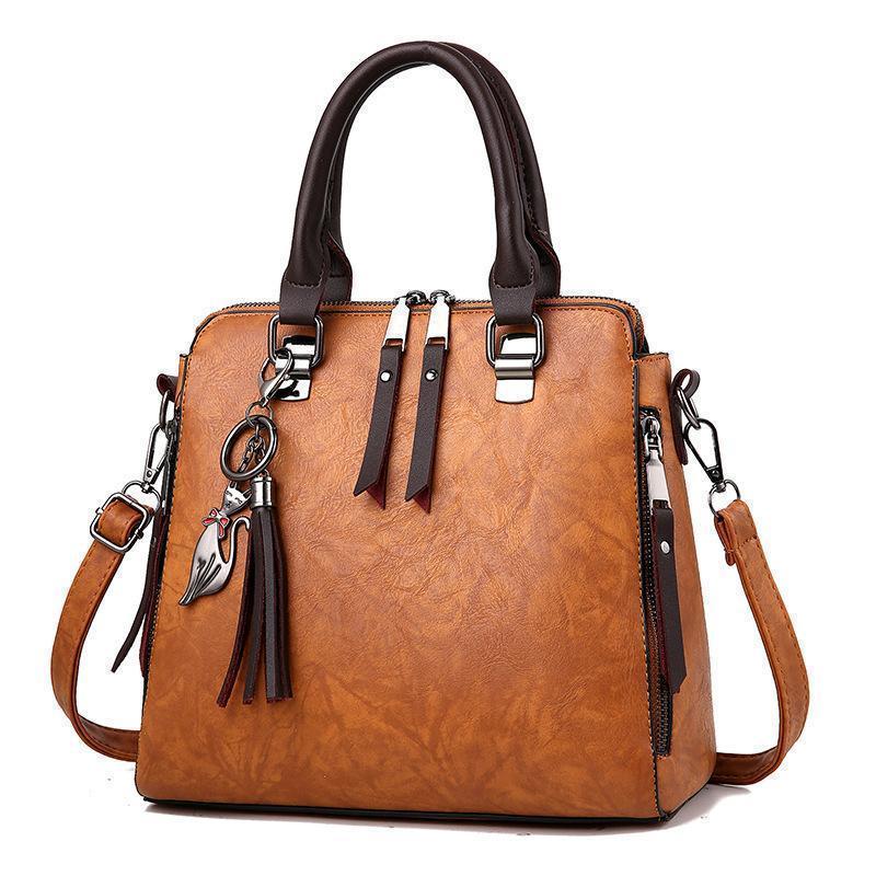 Vintage leather crossbody bag