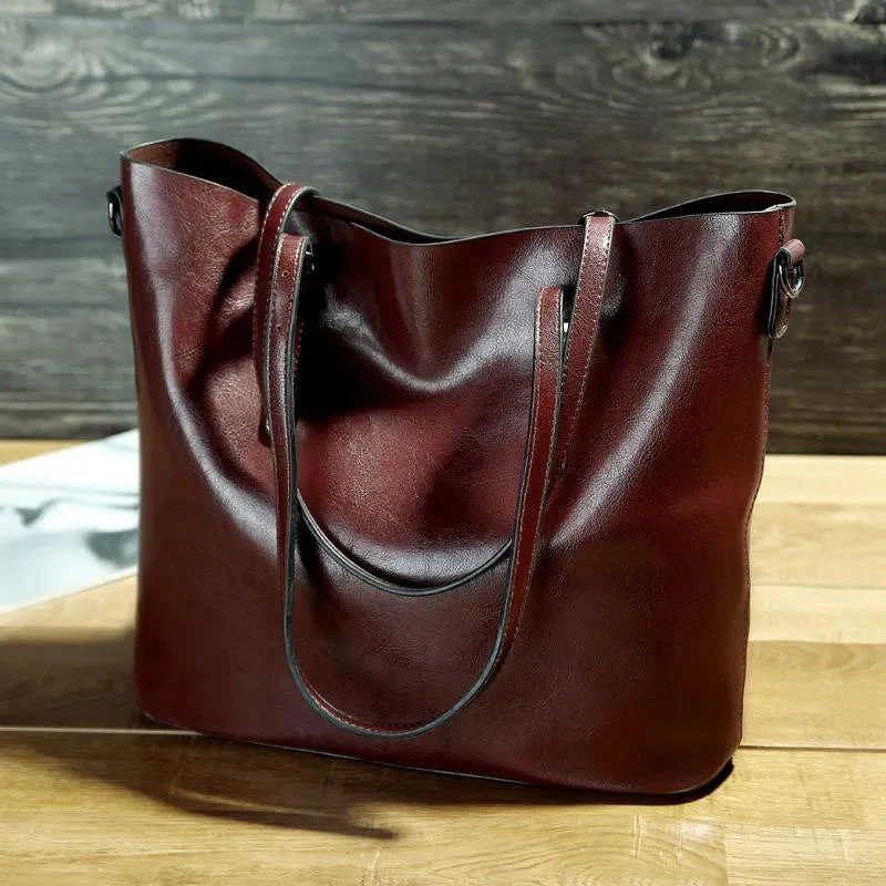 Bolsa de couro feita à mão