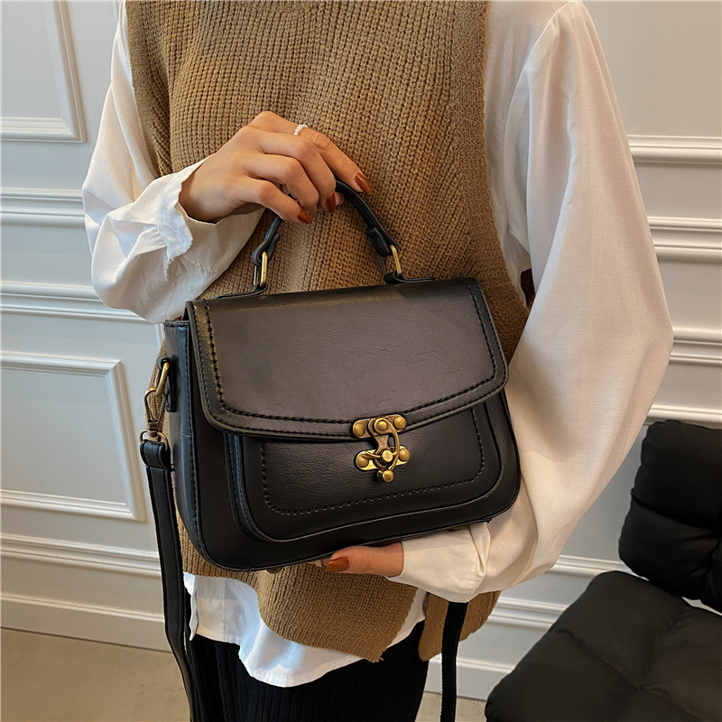 Simple handmade leather crossbody bag