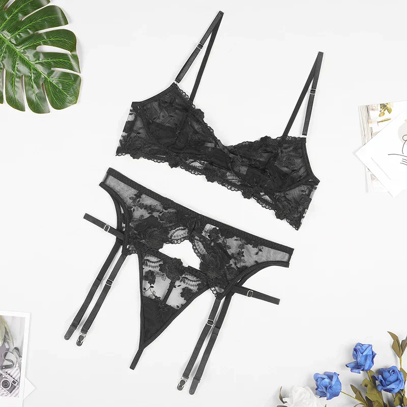 Conjunto de roupa interior Jade de três peças