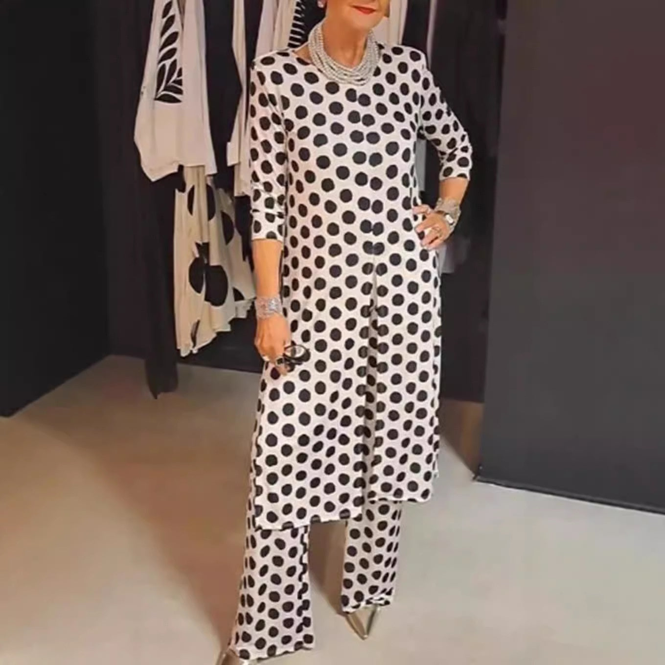 💝Conjunto de blusa e calça de bolinhas de 2 peças