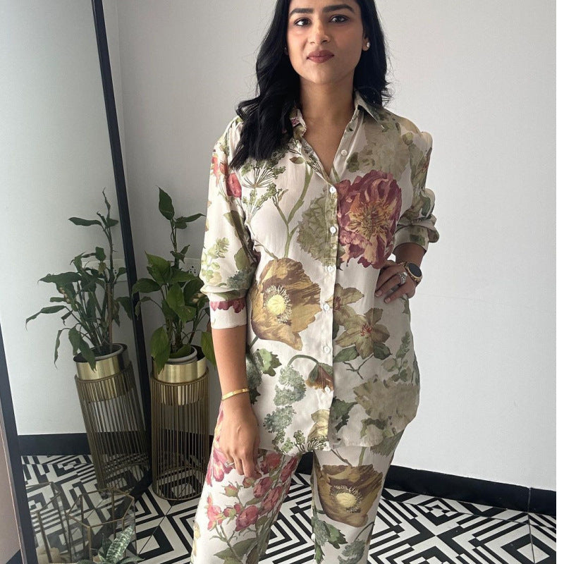 Camicia, pantaloni cropped, completo due pezzi con stampa floreale alla moda