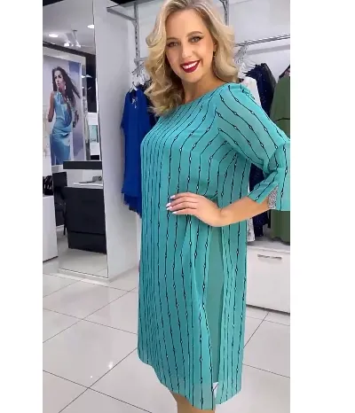Vestido fino elegante estampado saia evasé de comprimento médio